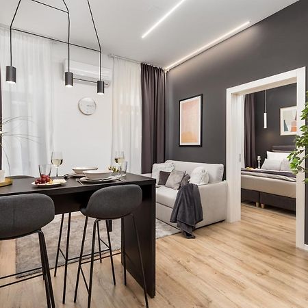 Saint Vitus Apartments With Balcony ริเยกา ภายนอก รูปภาพ